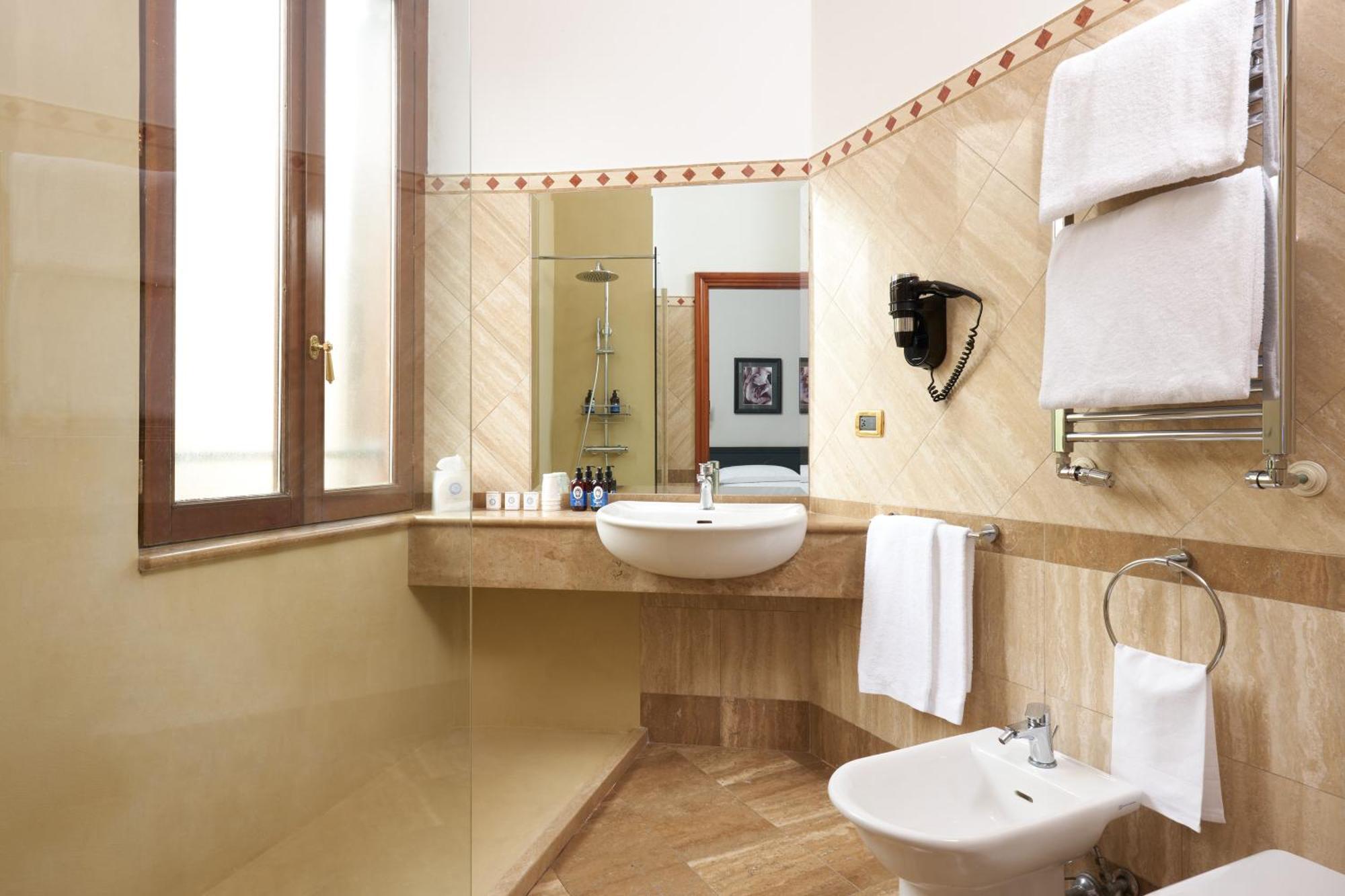 Hotel Barberini Rome Exterior photo