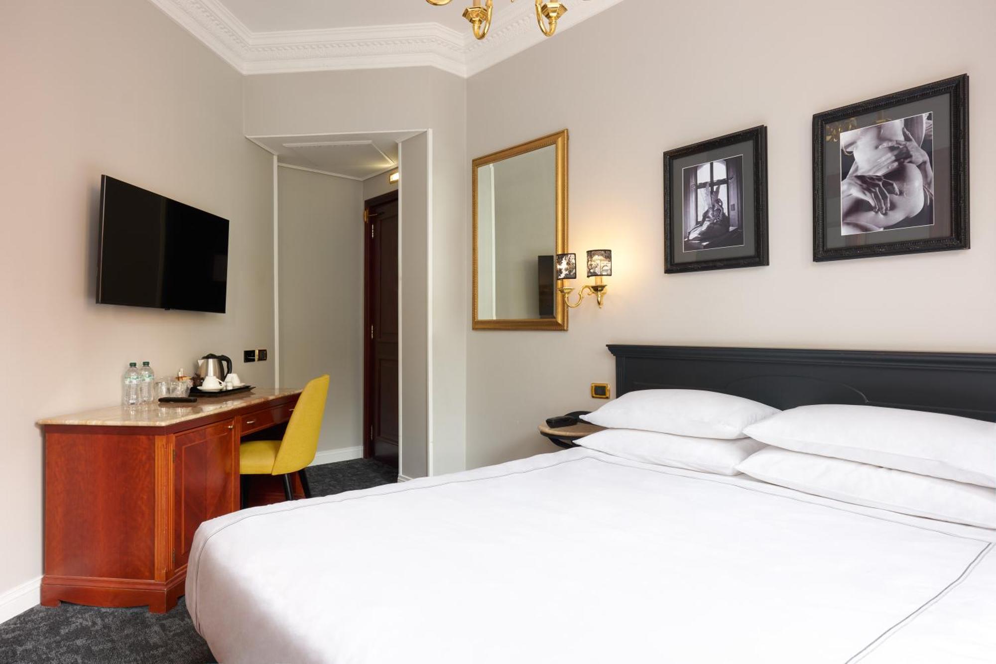 Hotel Barberini Rome Exterior photo