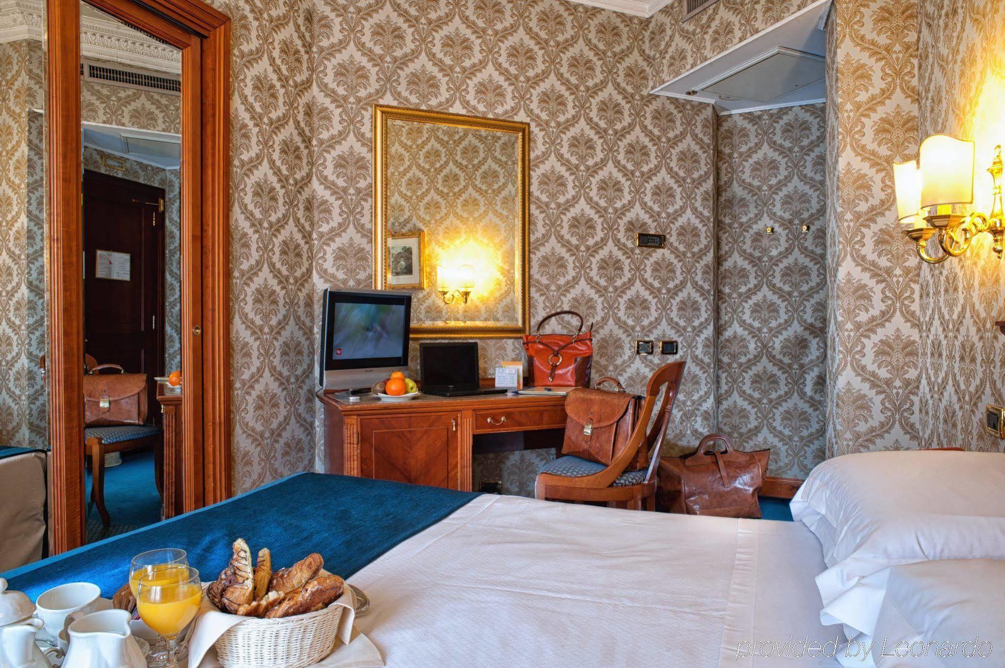 Hotel Barberini Rome Exterior photo